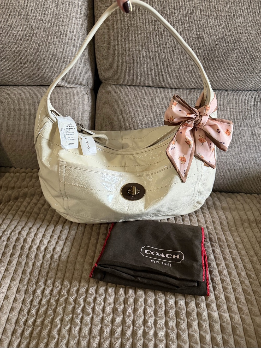 🌟RARE! NWT!! Y2K Coach Ergo hobo Large bone white color🌟